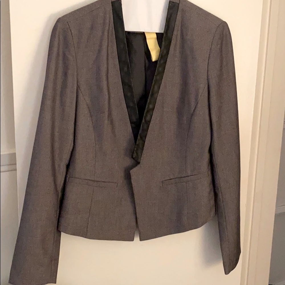 Super trendy gray and black professional blazer